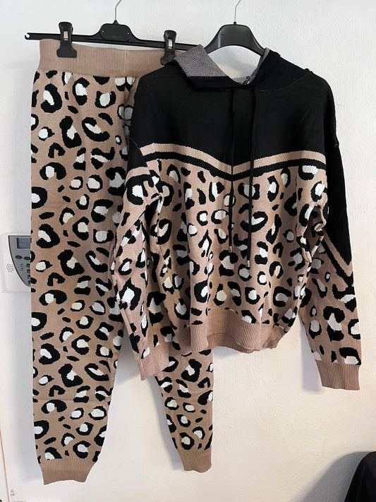 Animal Print Travel Set